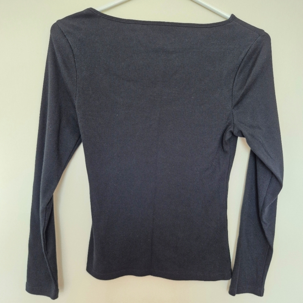 A New Day Black Long Sleeve Cutout Ribbed Top – Size Small - Picture 3 of 4